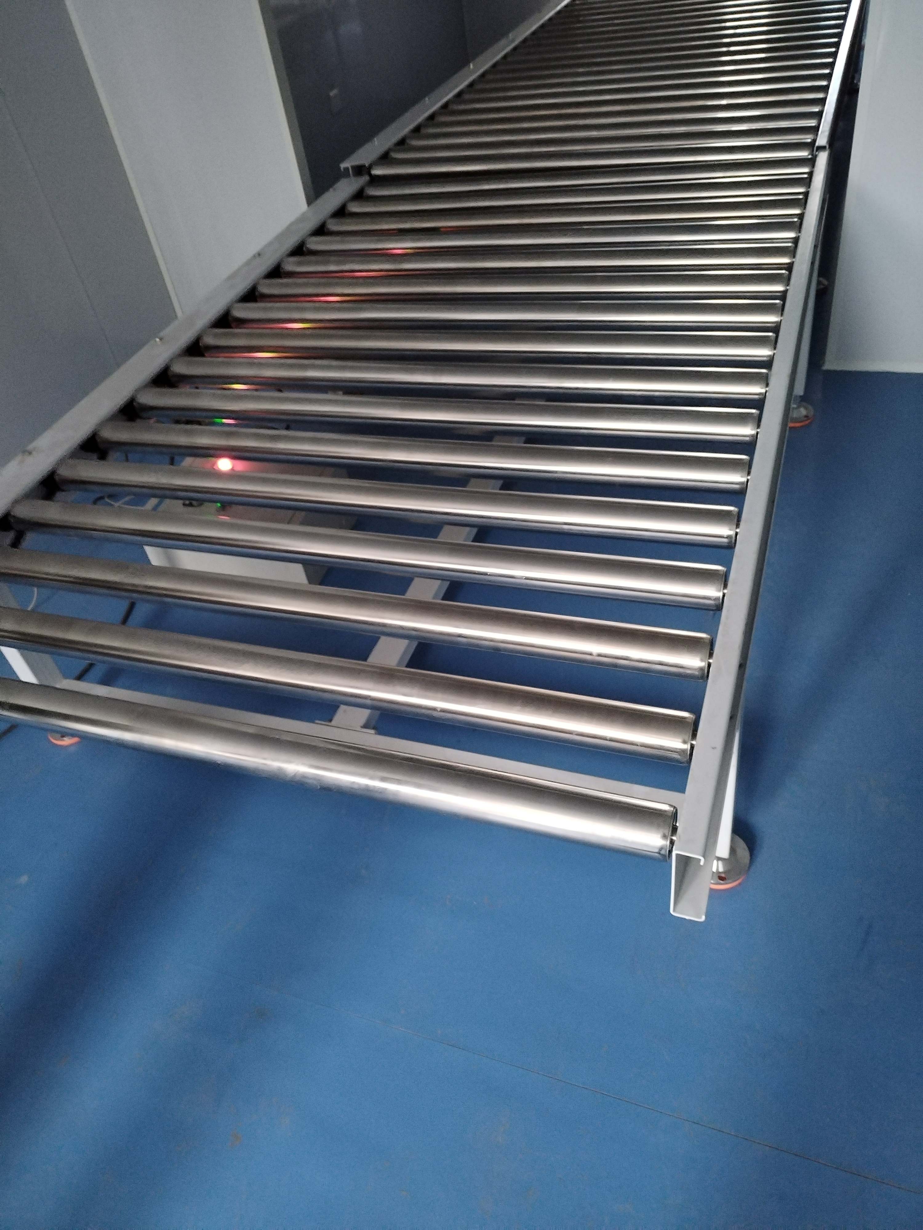 滚筒输送机特点,青岛乐途行工业设备有限公司