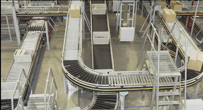 辊筒输送线组合实体图