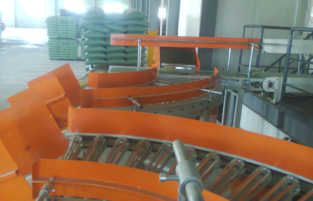 棍型滚筒输送机-菱形滚筒输送机